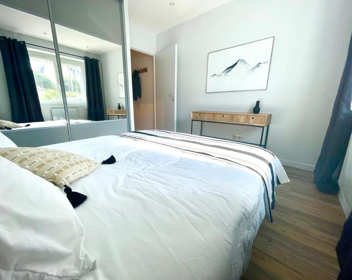Appartement Le Patio**** T3 Avec Terrasse, Centre D'aix-les-b.